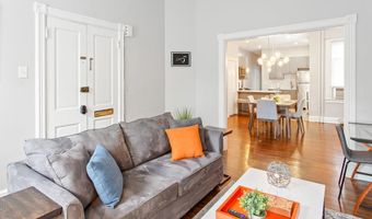 111 PATRICK St N #1, Alexandria, VA 22314