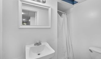 1424 FOXWOOD Ct, Annapolis, MD 21409