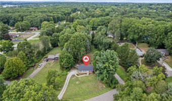 341 Abbyshire Rd, Akron, OH 44319