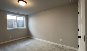 1222 Berkshire Ln, North Liberty, IA 52317