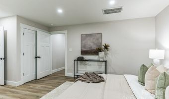1208 Tarrington Ave, Charlotte, NC 28205