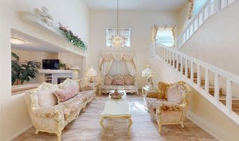 220 S Linhaven Cir, Anaheim, CA 92804