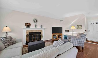 7370 Old Sauk Rd, Madison, WI 53717