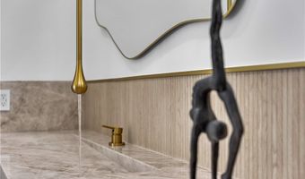 1995 Alcova Ridge Dr, Las Vegas, NV 89135