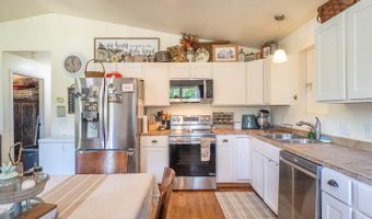 889 County Road 101, Alton, MO 65606