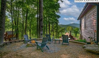 95 Autumn Blaze Ct, Banner Elk, NC 28604
