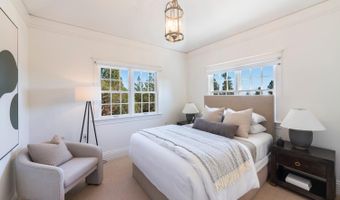 335 Pine Breeze Dr, Angwin, CA 94508