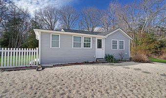 300 Hurley Ave, Bayville, NJ 08721
