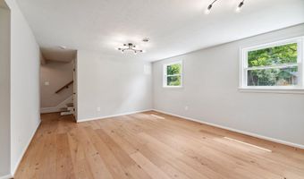 17708 TREE LAWN Dr, Ashton, MD 20861