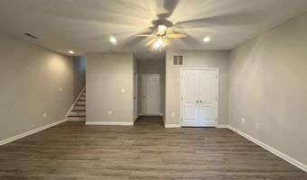 24721 CLOCK TOWER Sq, Aldie, VA 20105