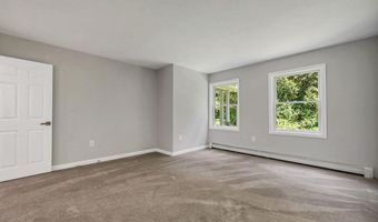 5 Sullivan Dr, Bow, NH 03304