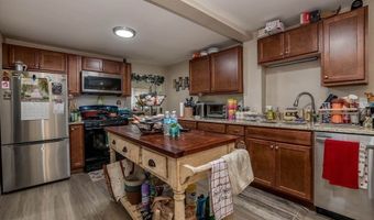40 Falmouth St, Attleboro, MA 02703