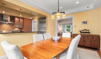 2816 27TH St NW, Washington, DC 20008