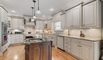 2108 N Mountain Grove Rd, Alma, AR 72921