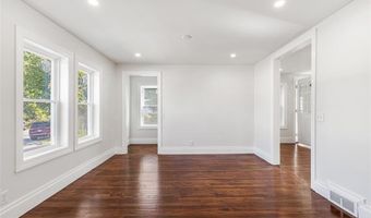 5 Taylor Ct, Cumberland, RI 02864