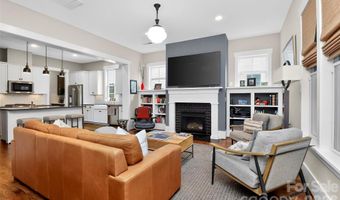 1539 Tippah Park Ct, Charlotte, NC 28205