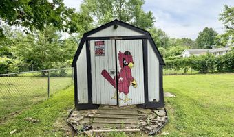 600 E Pearl St, Aurora, MO 65605