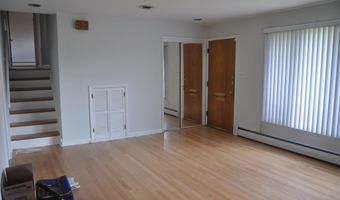121 Ramsey Pl, Albany, NY 12209