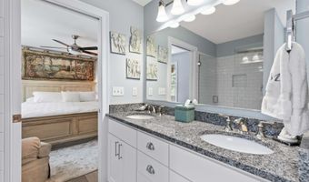 49 Hadlock Rd, Falmouth, ME 04105
