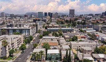 2945 W 11th St, Los Angeles, CA 90006