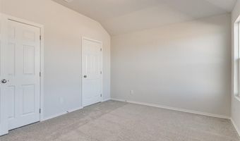 924 Hudson Rd, Chickasha, OK 73018