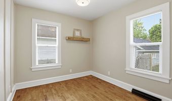 519 W SUMMER St, Appleton, WI 54911