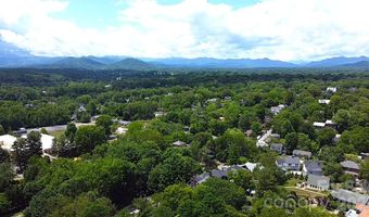 63 Beverly Rd W, Asheville, NC 28806