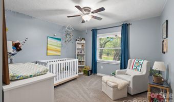 16 Chipping Green Dr, Arden, NC 28704