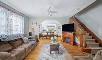 3288 Mendon Rd, Cumberland, RI 02864