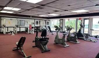2910 Point East Dr M609, Aventura, FL 33160