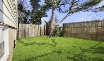 576 AVENUE E, Bayonne, NJ 07002