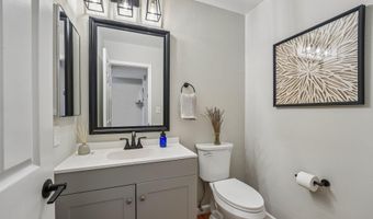 505 Lagunaria Ln, Alameda, CA 94502