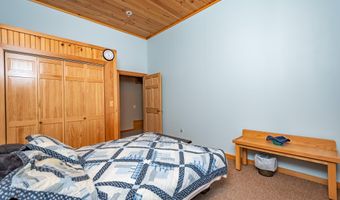 183 Barnard Rd, Barnard Twp., ME 04414