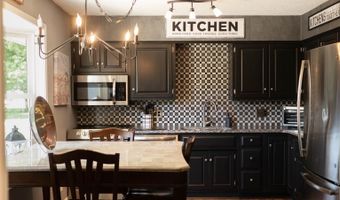 1024 W Water St, Berne, IN 46711