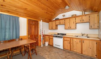 7 Roberts Cove Rd, Alton, NH 03809