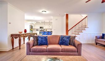 29 Lake Ave, Barrington, RI 02806