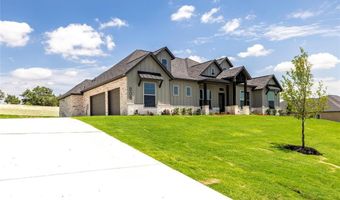 808 Dog Wood Rd, Weatherford, TX 76085