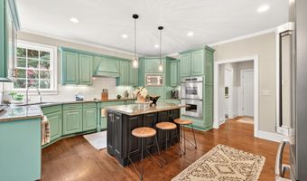 4759 Highland Pt, Auburn, GA 30011