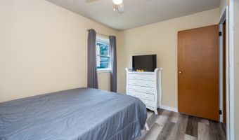 269 Cedarwood Ln, Antioch, IL 60002