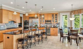 81 Quarry Rd, North Kingstown, RI 02874