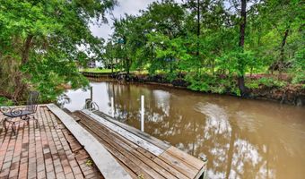 43 Fiber St, Bay St. Louis, MS 39520