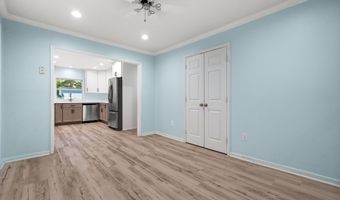 8721 WATERFORD Rd, Alexandria, VA 22308