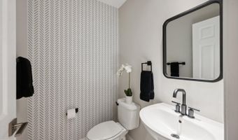 1753 22ND St N, Arlington, VA 22209