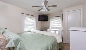 76 Morris Ave, Belford, NJ 07718