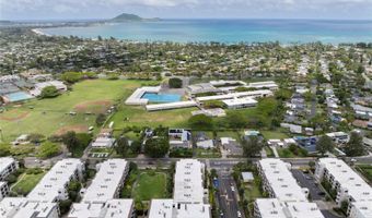 437 Kailua Rd 6102, Kailua, HI 96734