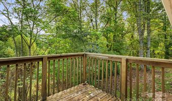 244 Mcmahon Ln, Bakersville, NC 28705