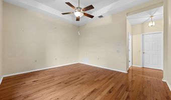 6 Rapids Ct, Barnegat, NJ 08005