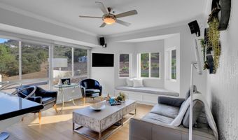 338 Galloway Valley Ct, Alpine, CA 91901