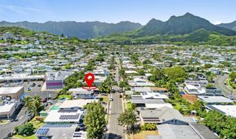 889 Alahaki St, Kailua, HI 96734
