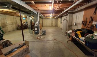 817 Elk Dr, Adams, WI 53910